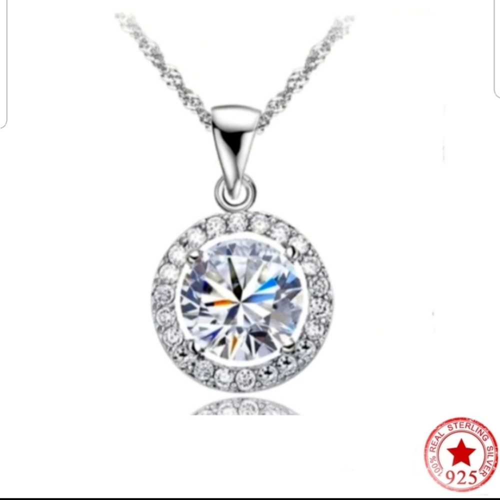 Swarovski Elements 925 Sterling Silver Halo Necklace NEW - Picture 8 of 8